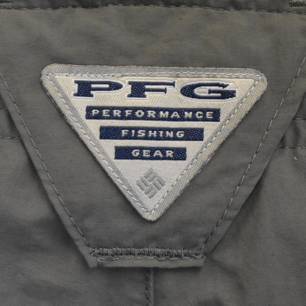 Columbia Men's Cargo Shorts Light Grey PFG Bahama Omni-Shade (019)