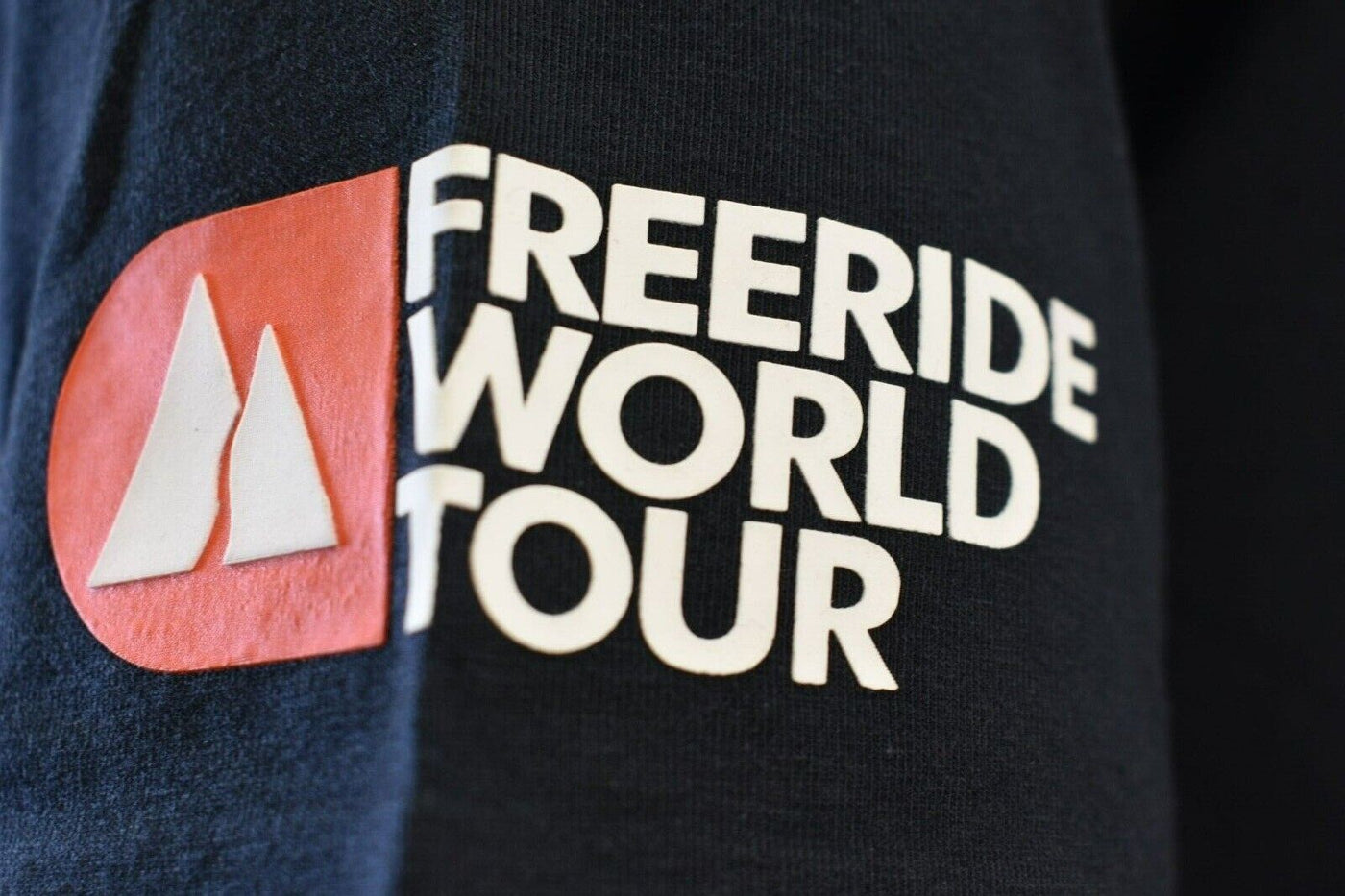 Peak Performance Men's T-Shirt Navy Freeride World Tour S/S (S01)