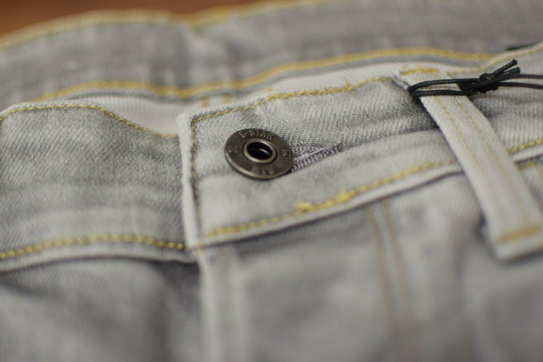 G-Star RAW Men's 3301 Straight Light Aged Grey Denim Shorts (Retail $120)