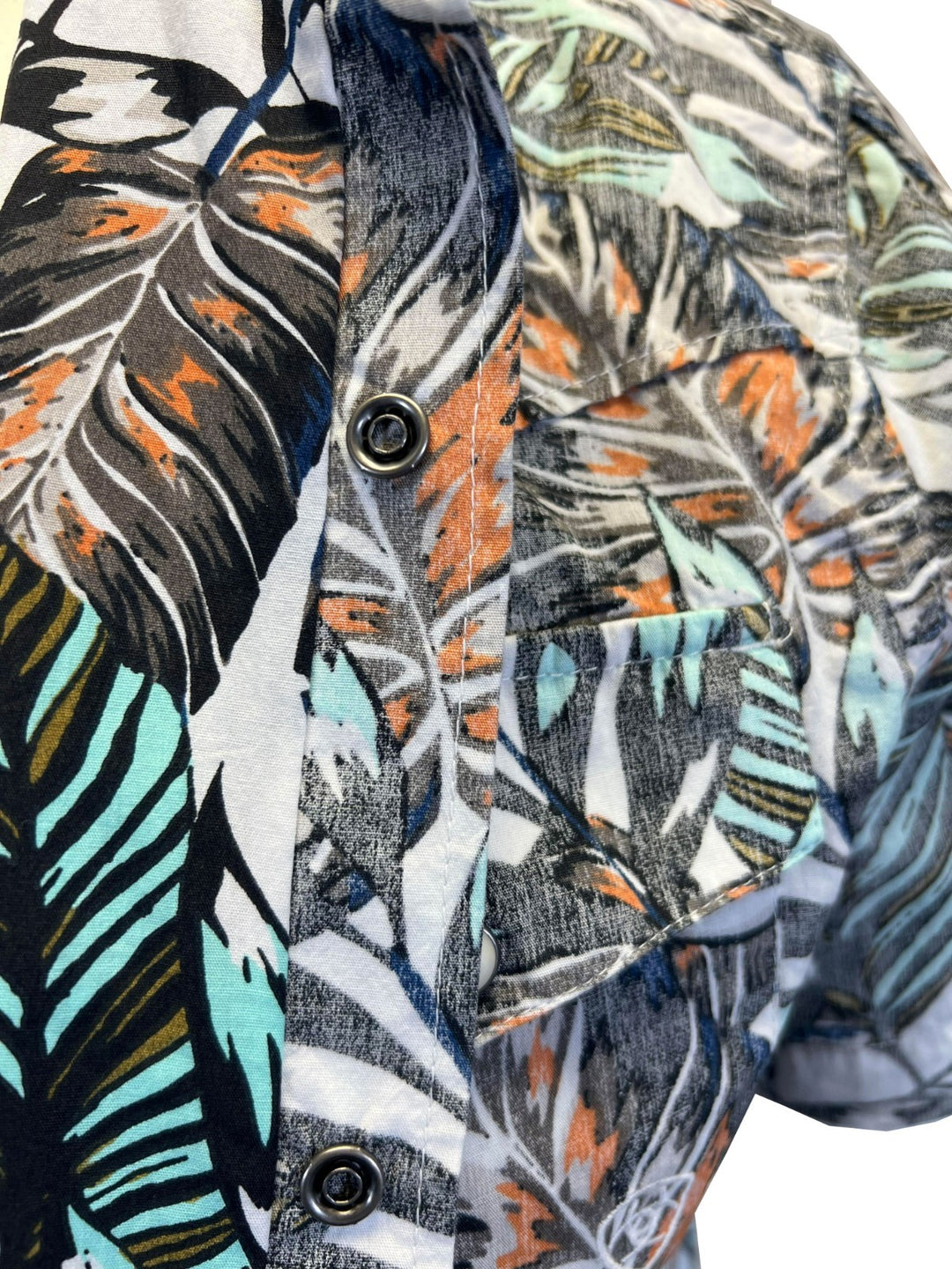 Ariat Men's White Asparagus Shirt Hodie Retro Fit Short Sleeve (S43)