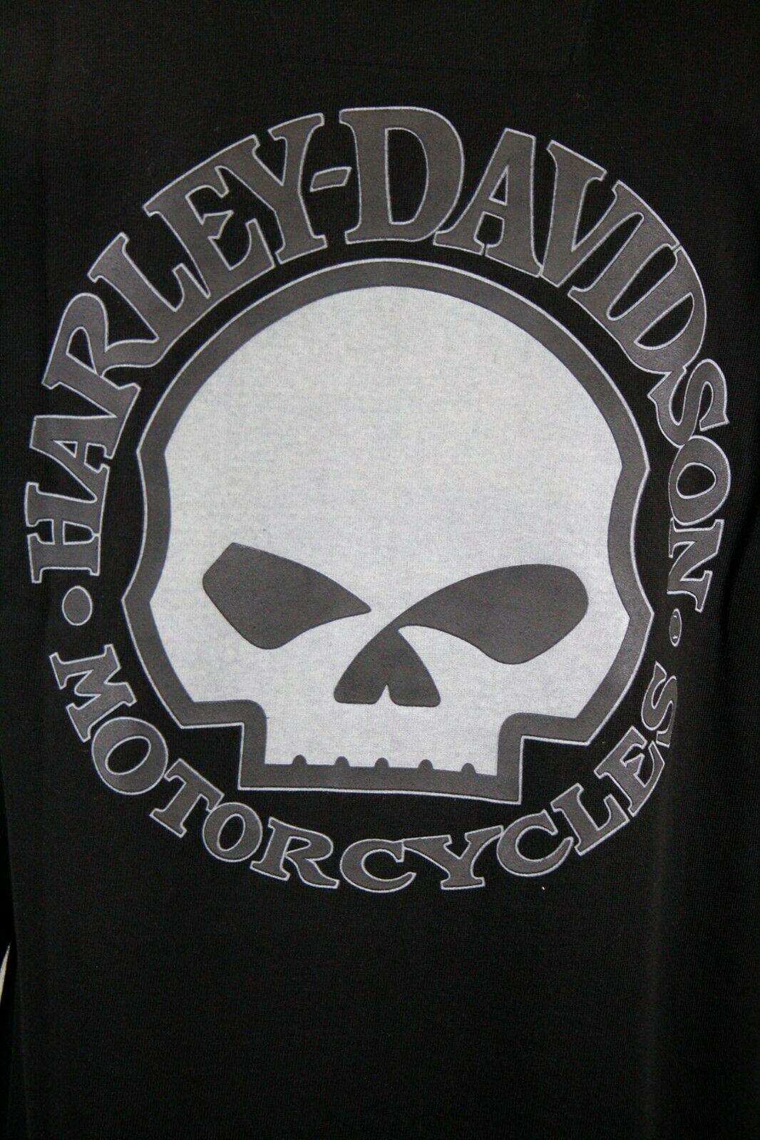 HD Branded Men's Black Grey Skull V-Neck L/S Sweater